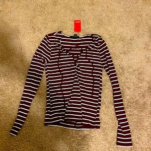 Long sleeve lace up tee